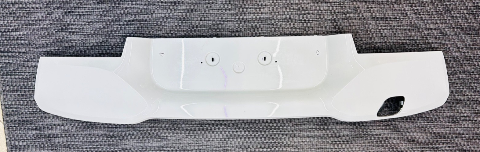 LIKE NEW BMW I3 I01 Cover Bumper Trim Rear 7462336