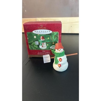 Max 2000 The Snowman of Mitford Hallmark Christmas Ornament  with Box