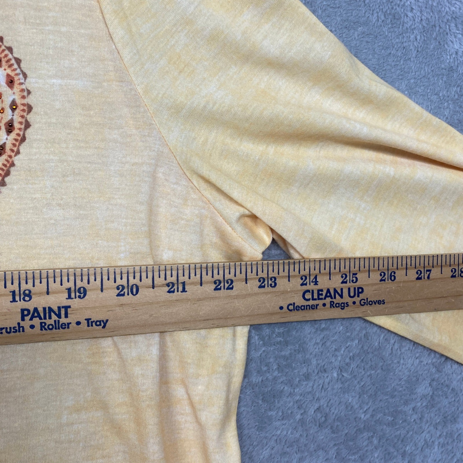 Chicos Top Womens XL Embellished Paisley Print Yellow Orange Pullover Size 3