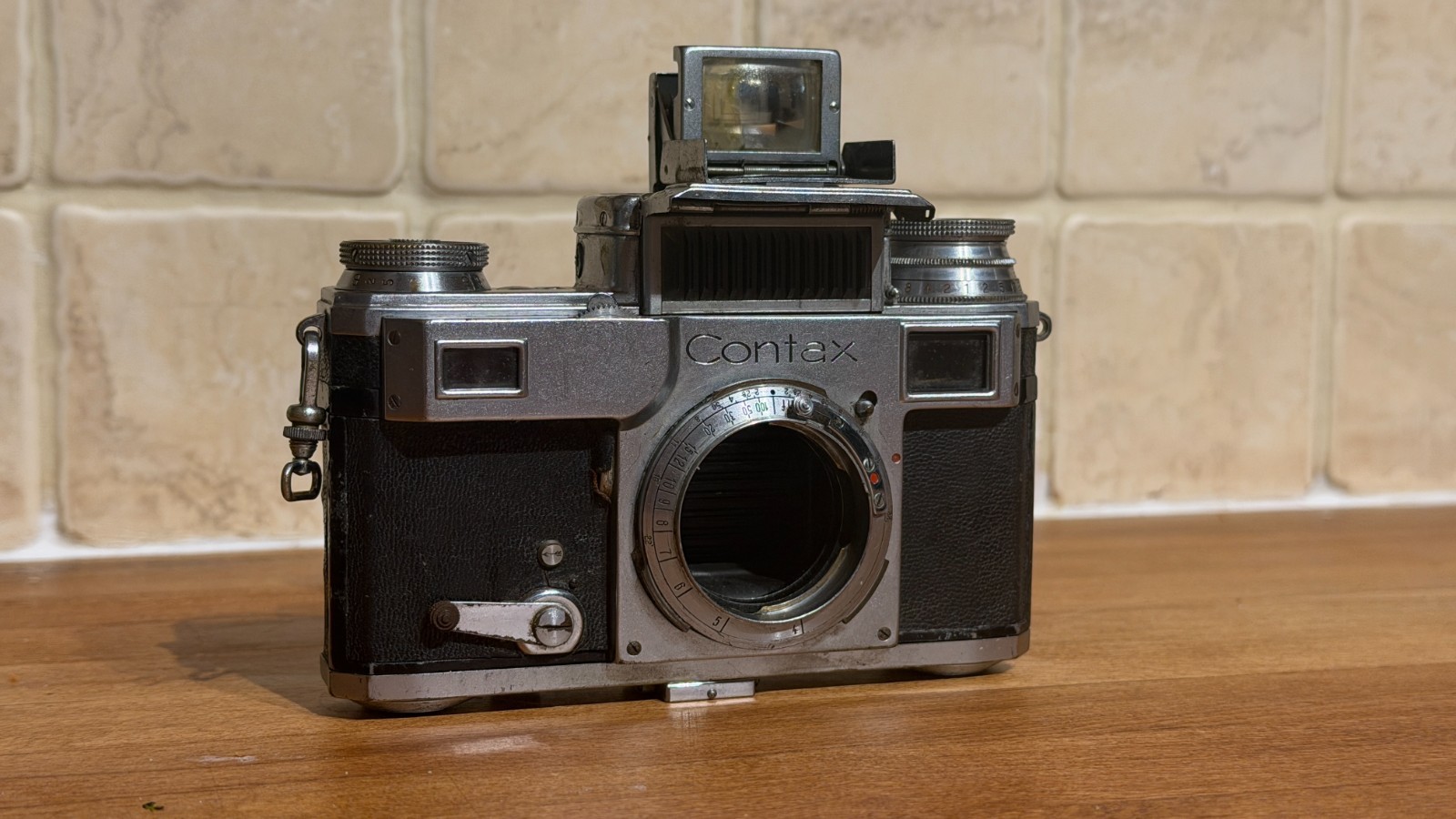 Camera Zeiss Ikon Contax III Rangefinder with Contax Albada finder 433/25