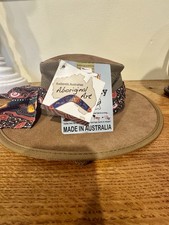 Barmah Woman  s Hat leather with mesh New With Tags Excellent Condition Size S.