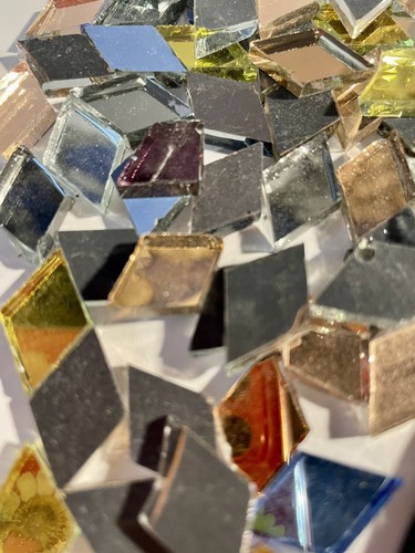 100g Colour Glass Mirror Mosaic Tiles Diamond Shape Home Decor, Christmas Craft - Picture 3 of 5
