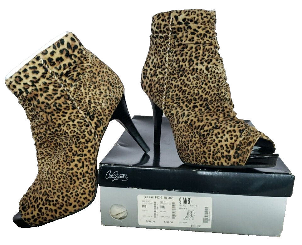 Leopard Print Peep Toe Booties Women's size 9 Side Zip High Heels by City Street
