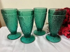 Pair of TIARA INDIANA Sandwich Glass Spruce Green Iced Tea Glasses FREE SHIPPING