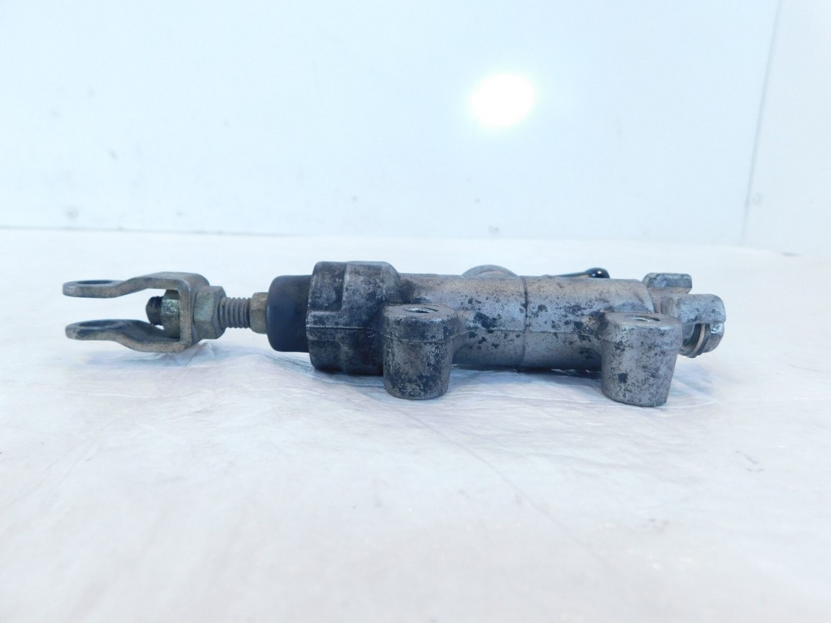 Kawasaki Zx1200 Ninja Zx12r Rear Brake Caliper and Master