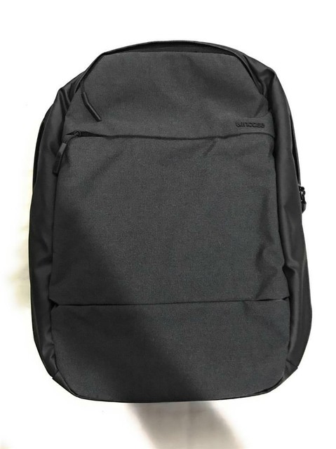incase staple backpack
