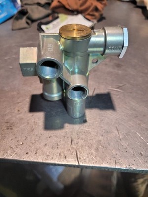 ARMADA 110800 Spring Brake Control Valve, Spring Brake Priority