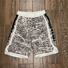 Nike Elite Basketball Boys Youth Dri-Fit Camouflage Camo Shorts Size. XL