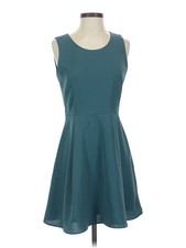 Uniqlo Women Green Casual Dress S
