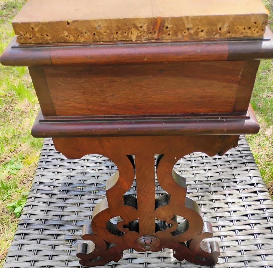 Antiguo taburete victoriano Eastlake elevador necesita tapicería Foto 4 de 4