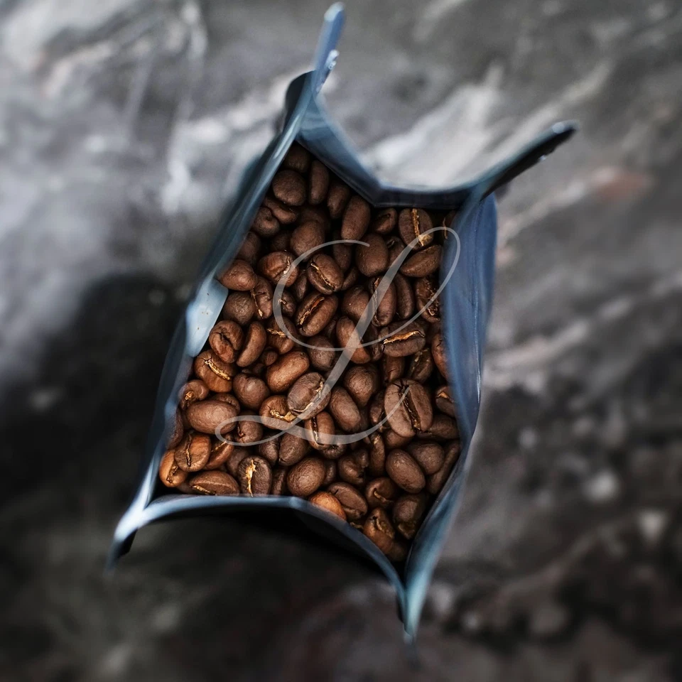 Café extra elegante 100 % Kona, 5 libras, tostado a pedido (mediano/oscuro) o granos verdes Foto 2 de 4