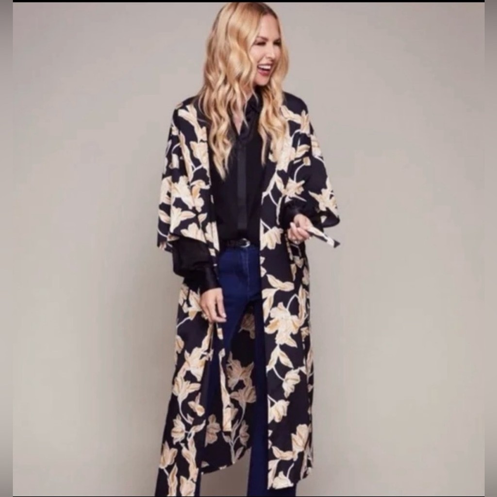 Maison du Soir Floral Kimono Robe Topper Sz S/M B… - image 1