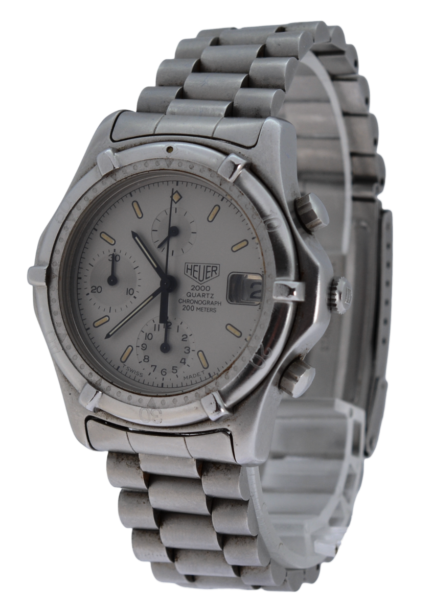 Vintage (Pre-Tag) Heuer 38mm 2000 Series Chronograph Watch  display picture 1