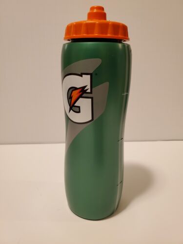Gatorade Water Bottle G Logo Squeeze Green Orange 32 Oz HDPE Plastic - Picture 1 of 2
