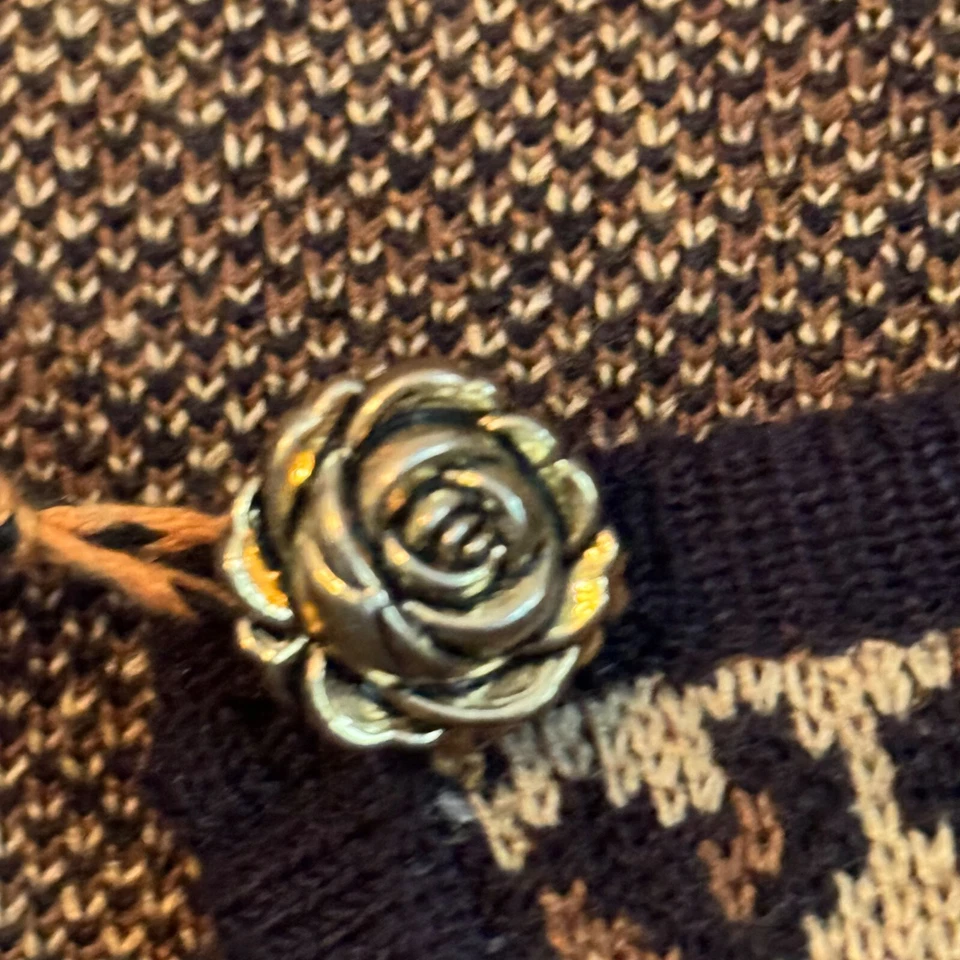 John Paul Richard Womens Leopard Print Cardigan Sweater With Floral Button Closu - Image 3 of 4