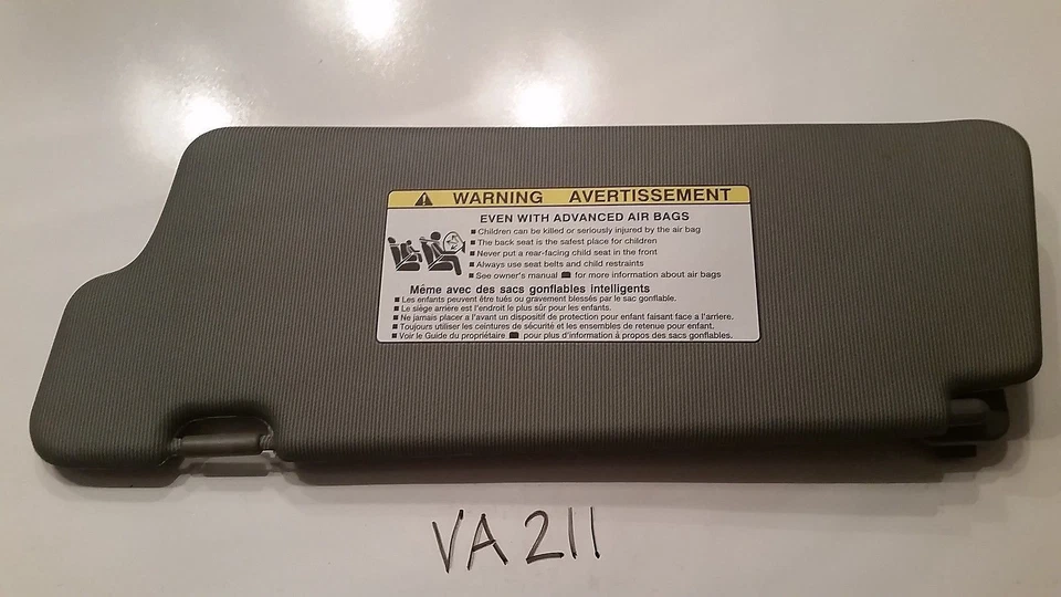 04-08 SUZUKI FORENZA LADO DERECHO PASAJERO INTERIOR PARASOL GRIS Foto 3 de 3