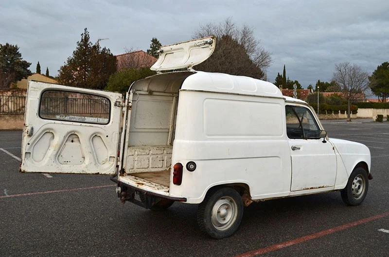 The 4 was introduced as a five-door hatchback, and a two-door van with a raised roof was quickly added to the lineup.