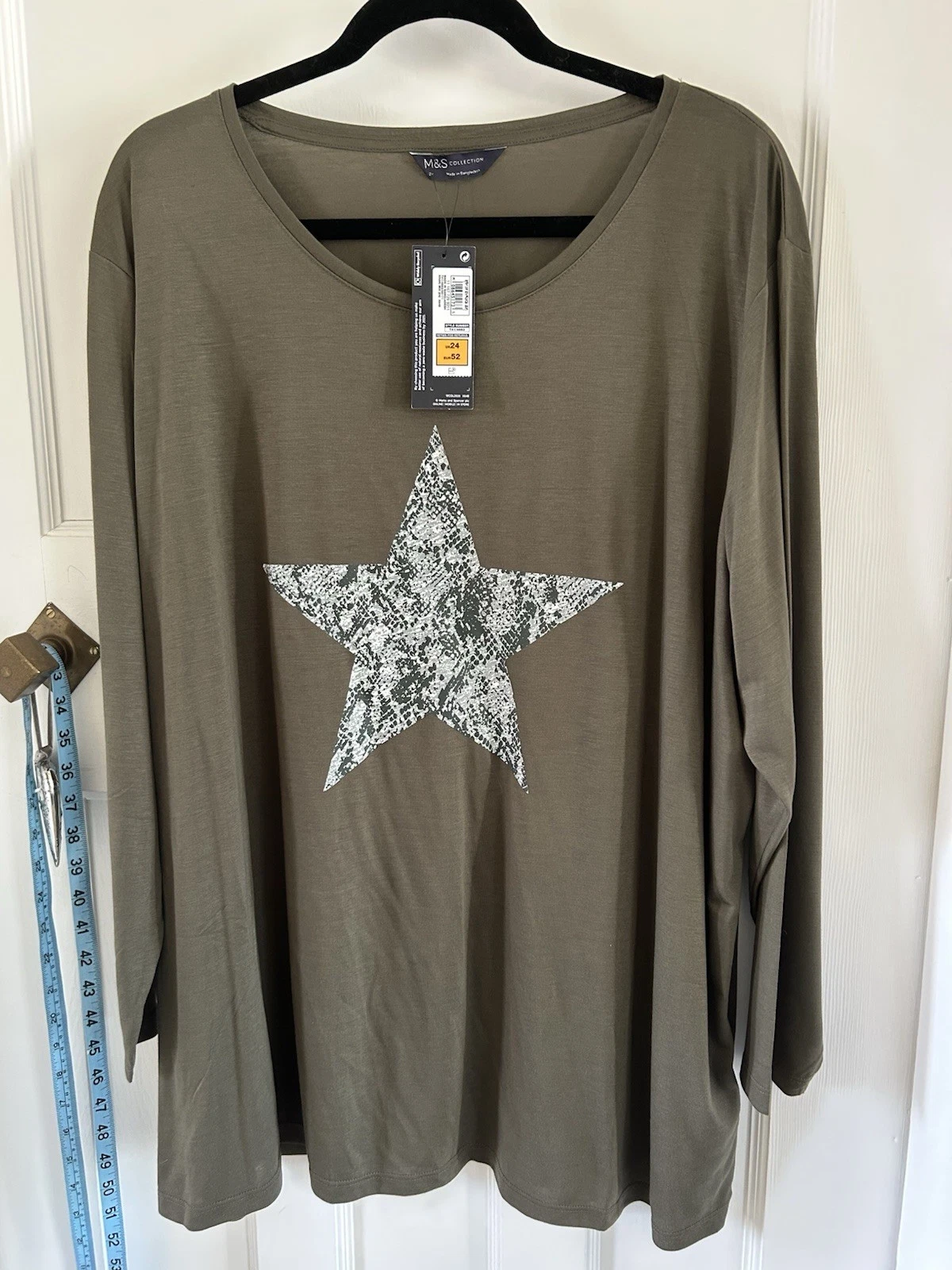 BNWT MARKS & SPENCER KHAKI MIX TOP LONG SLEEVE SIZE 24 SNAKE 🐍 PRINT STAR