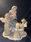 Virgin Mary with Baby Jesus and Angels (Porcelain Statue/Sculpture/Figurine)
