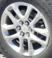 2018 Traverse OE Wheel Classic Style Vin S Or Vin T 5Th Digit 18x7-1/2 Silver