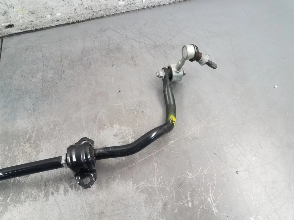 Barra estabilizadora trasera Toyota Corolla GR 2025 AWD/eslabones finales 5 k millas #0878 Foto 2 de 4