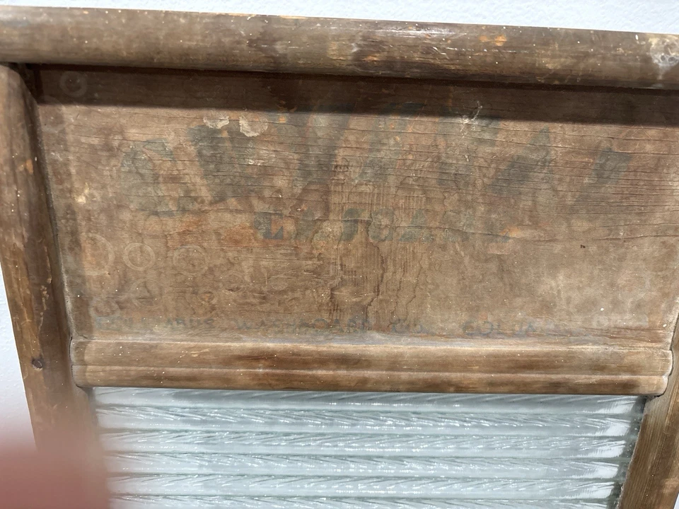 De colección Columbus Washboard Co. Ohio Pequeño Tamaño Familiar Vidrio Pesado No. 2282 Foto 3 de 4