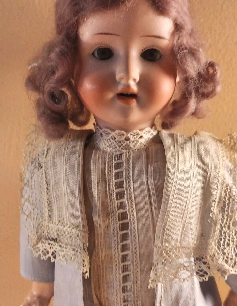 ANTIQUE SCHOENAU HOFFMEISTER DOLL, SOCKET HEAD, 1909-3/0 ANTIQUE SCHOENAU HOFFMEISTER DOLL, SOCKET HEAD, 1909-3/0