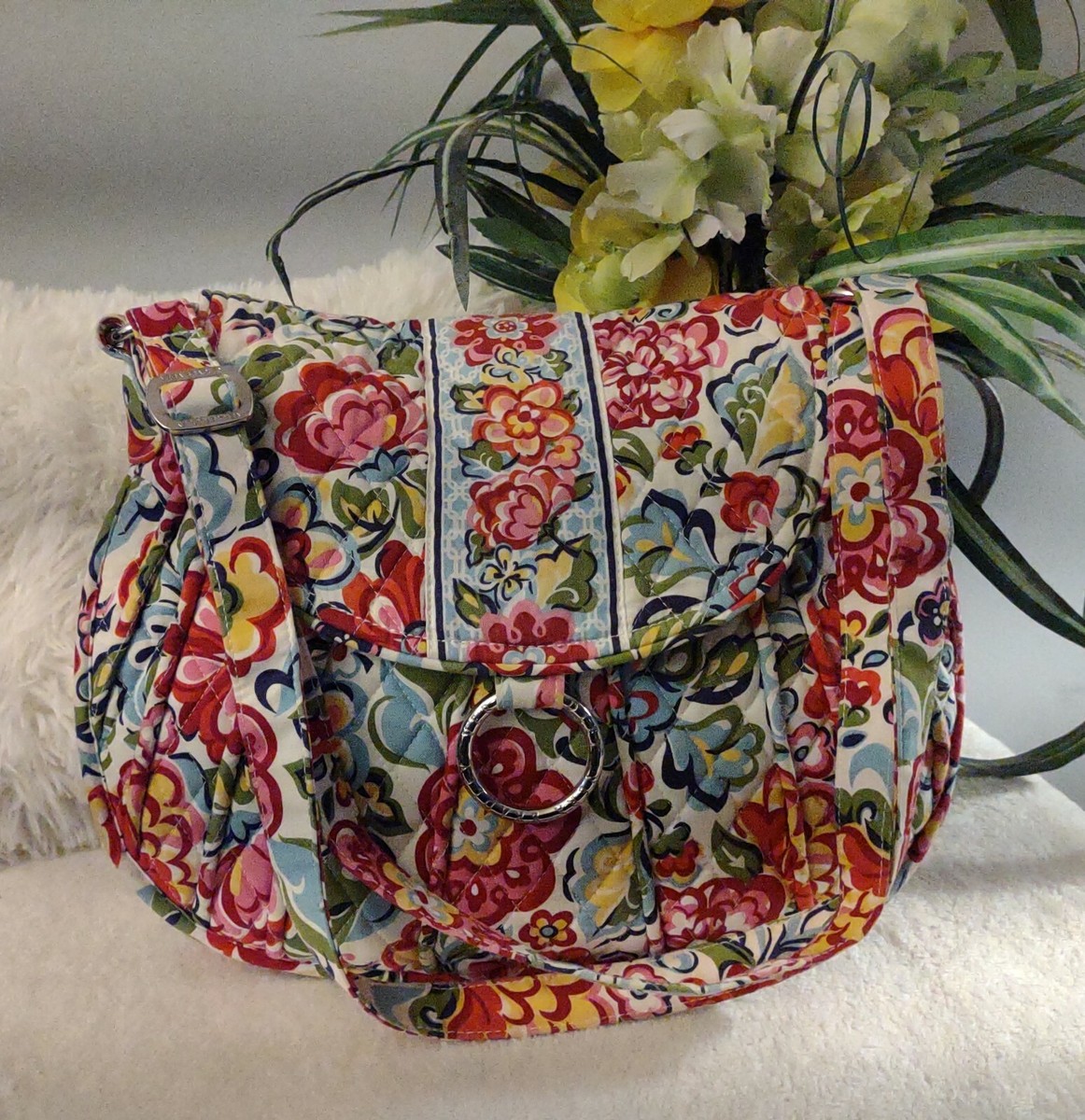 Vera Bradley Saddle Up Bag With Adjustable Strap. Hope 