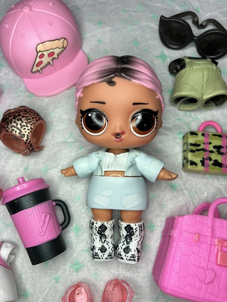 LOL SURPRISE DOLLS - #OOTD Jet Set Q.T. (Ultra-Rare) w/ Advent