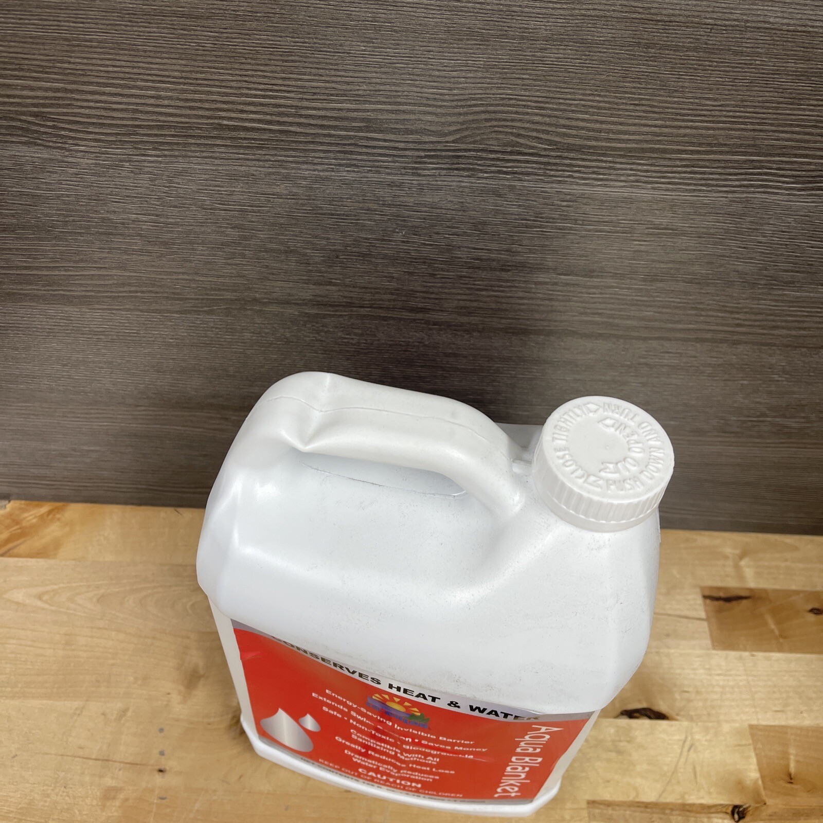 LOCHLOR Aqua Blanket 1 Gallon (128 oz) New eBay