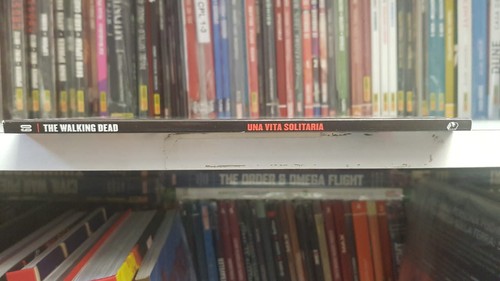 THE WALKING DEAD 60 UNA VITA SOLITARIA EDIZIONE FORMATO EDICOLA SALDAPRESS - Picture 2 of 2