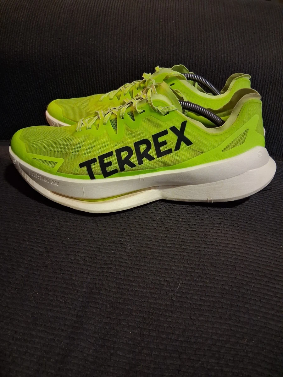 adidas gazelle silver green womens Terrex Agravic Flow GTX Black main image 0