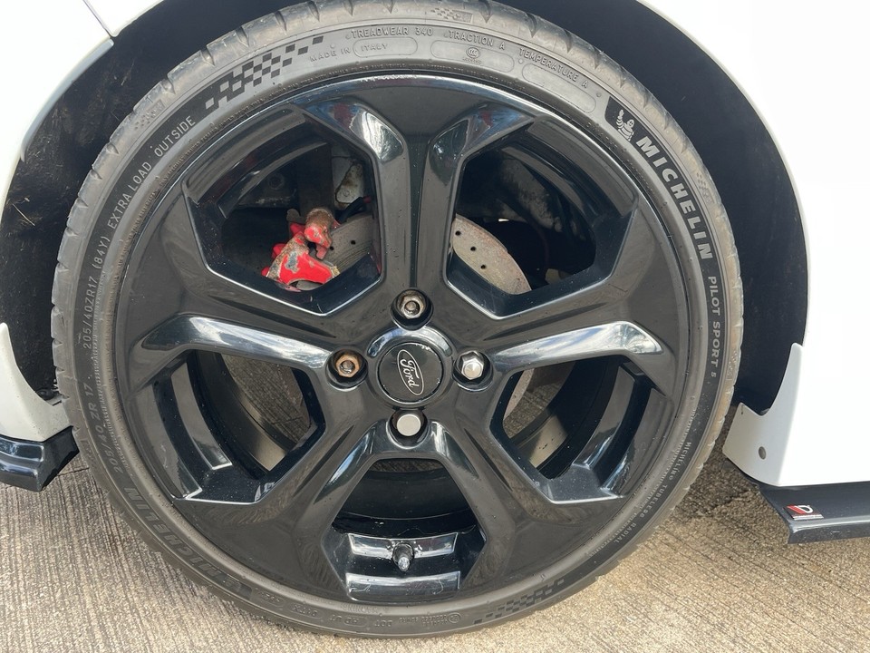 Ford Fiesta MK7 ST-3 ST180, Stage 3 Modified, White, 330bhp, Lovely ...