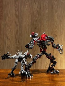 LEGO BIONICLE: Maxilos and Spinax (8924)