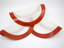 Best Round Silicone Baking mat for Cakes, Pastry, pies, 0.75 MM Thick, Reusable