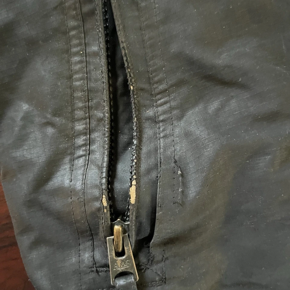 Chaqueta Abercrombie And Fitch Mujer Mediana Todo Clima Guerrero Parka con Capucha Foto 2 de 4