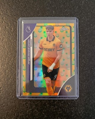 Topps Chrome Premier League 2025/26, Jorgen Strand Larsen, Wolves, Pineapple