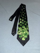 Men  s St Patrick  s Day Neck Tie 100 Silk Had Made Great Condition