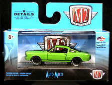 M2 Machines 66 1966 Ford Mustang 2+2 Auto-Meets Collectible Car R50 19-40 Green
