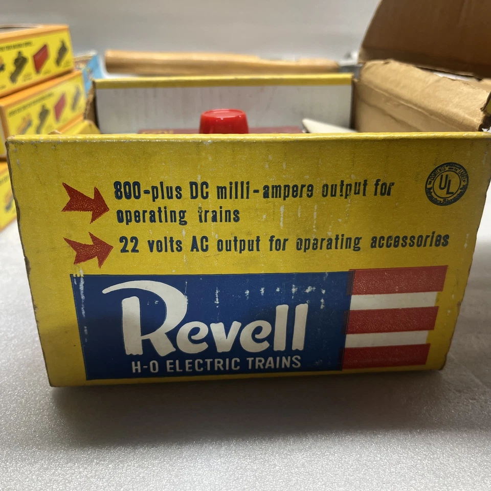🚂 Revell 800 "Plus" Power Station 15VA HO Transformer in OB TESTED! Works!! C-7 - Image 3 of 3