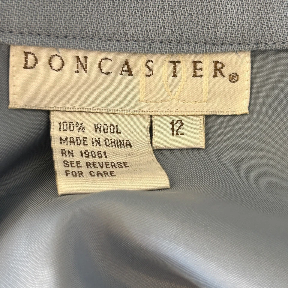 Doncaster Cornflower Light Blue Wool Blend Skirt Suit Size 12 - Image 4 of 4
