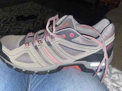 Reebok DMXRide Comfort RS 2.0, a model designed for walking and light outdoor ac