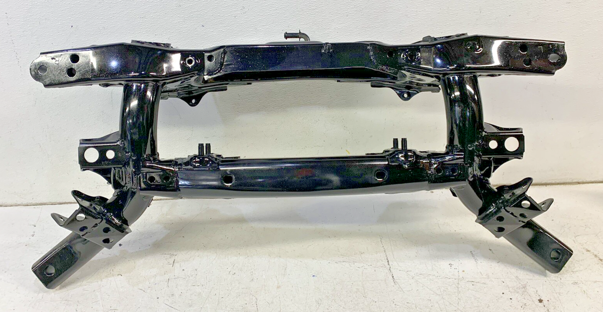 純正OEMレベル サスペンションアーム（新品） 51206-42051 Toyota Member sub-assy rear suspension 5120642051