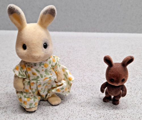 sylvanian families rabbit family, brown rabbit, sunny rubbit