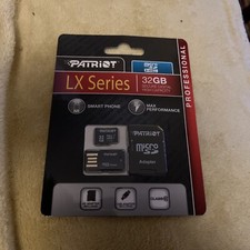 Patriot LX Series 32GB MicroSDHC Memory Card Professional