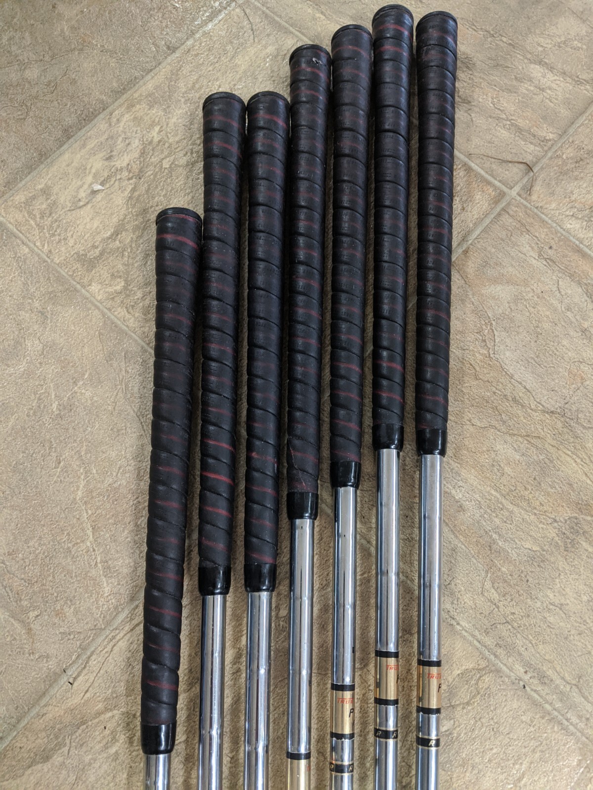 Northwestern Swing Weighted RH Regular Flex Jim Turnesa 39 Golf Club