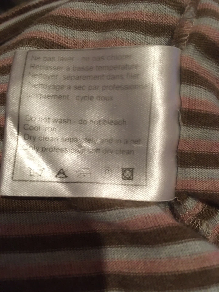 Top a rayas con cuello redondo Chanel para dama talla 36 P26587W03633 Foto 4 de 4