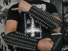 SODOM   LEATHER SPIKED LARGE GAUNTLET. THRASH METAL... (MDLG0023)