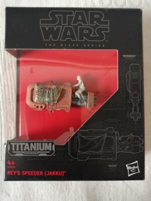 ACTIONFIGUR - STAR WARS TITANIUM SERIES 05 - REY'S SPEEDER (JAKKU) - SEALED