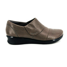 Women  s 6 M Medium Clarks Hope Race Grey Leather Slip On Wedge Loafers Shoes